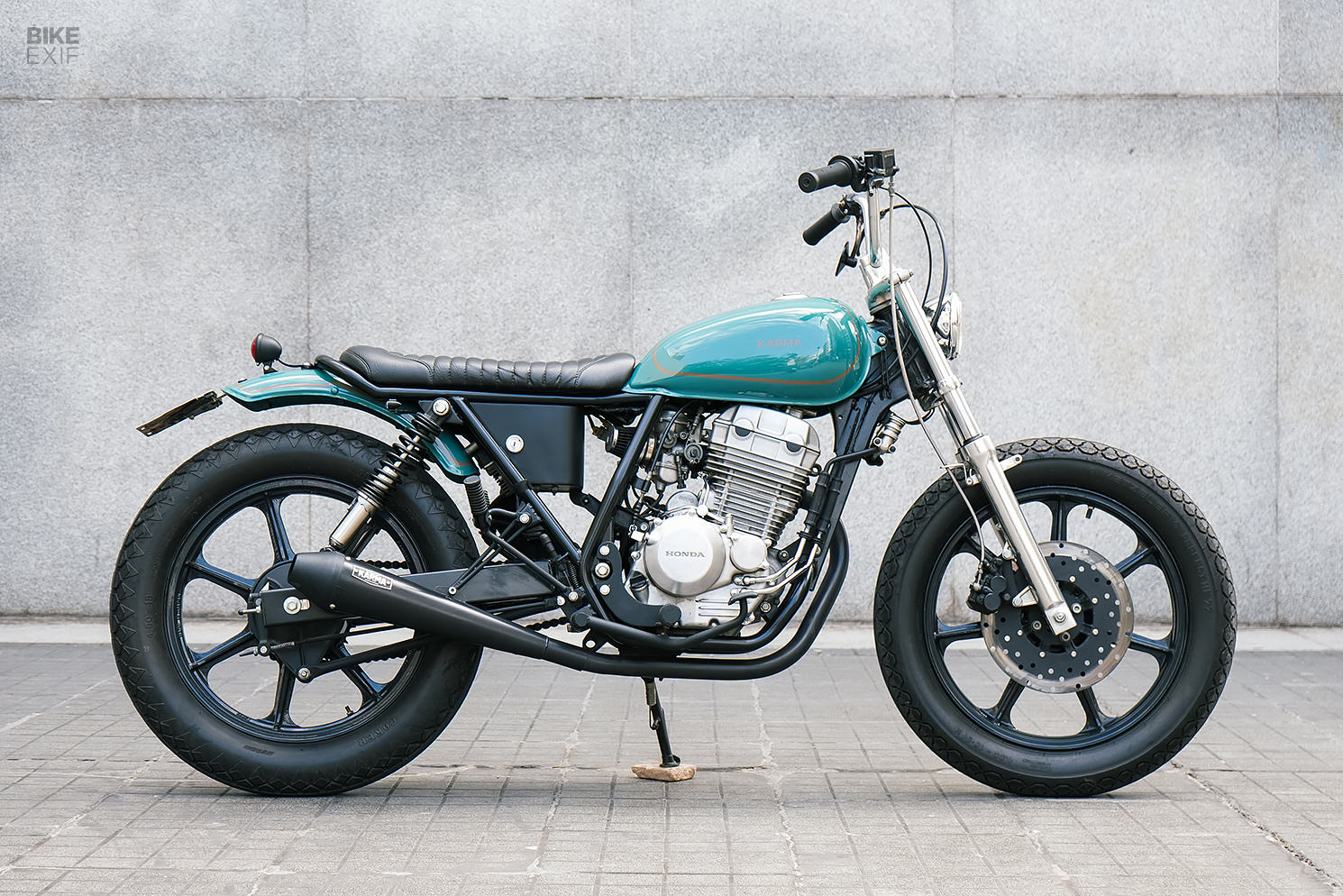 Runabout: A custom Honda CBX250 Twister from Argentina