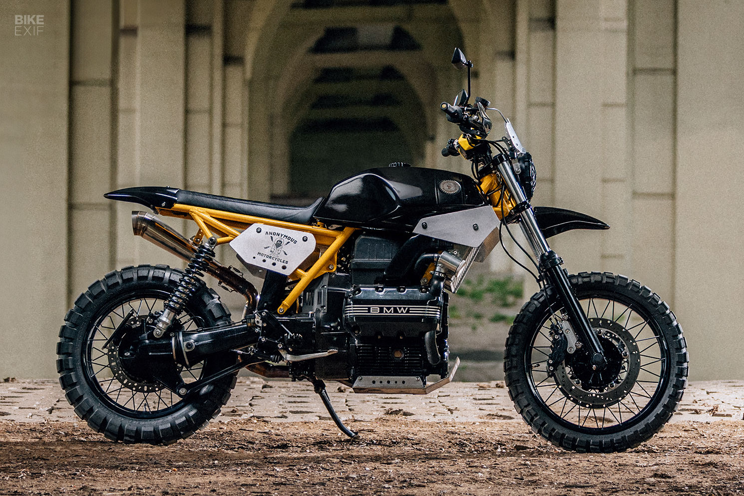 Incognito: A Svelte BMW K75 Scrambler from Texas