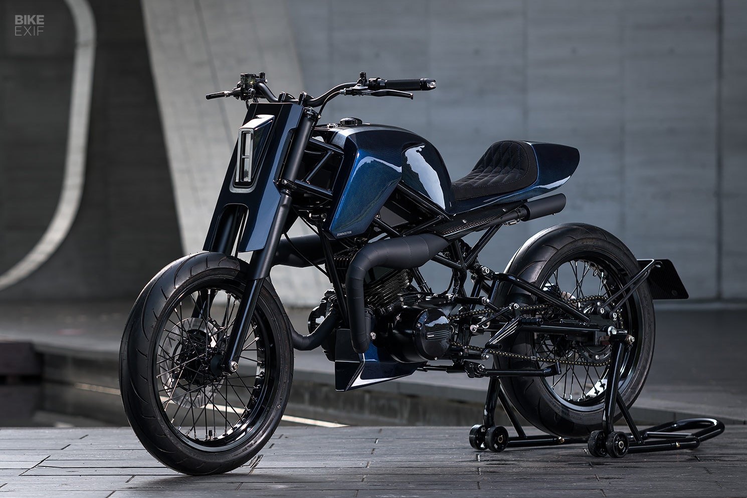Transcendent Two-Stroke: A Smokin’ Suzuki 125 from Taiwan