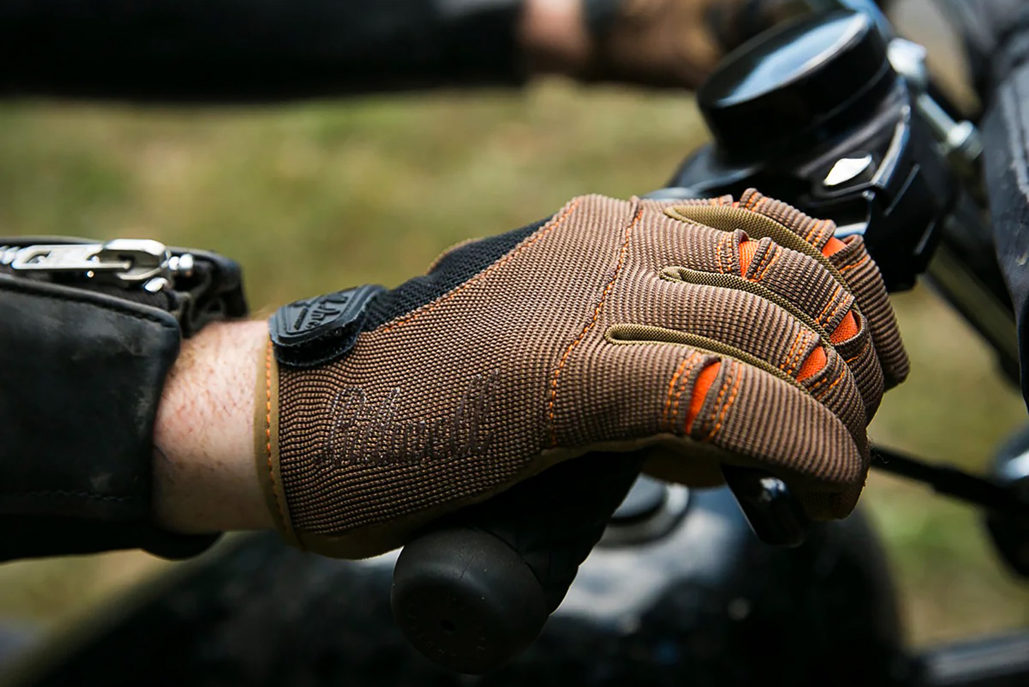 Dress For the Slide: Bike EXIF Guide to Motorcycle Gloves