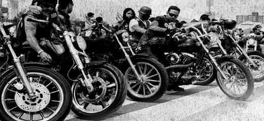 Motorcycle club works with fundraiser to put meals on tables 