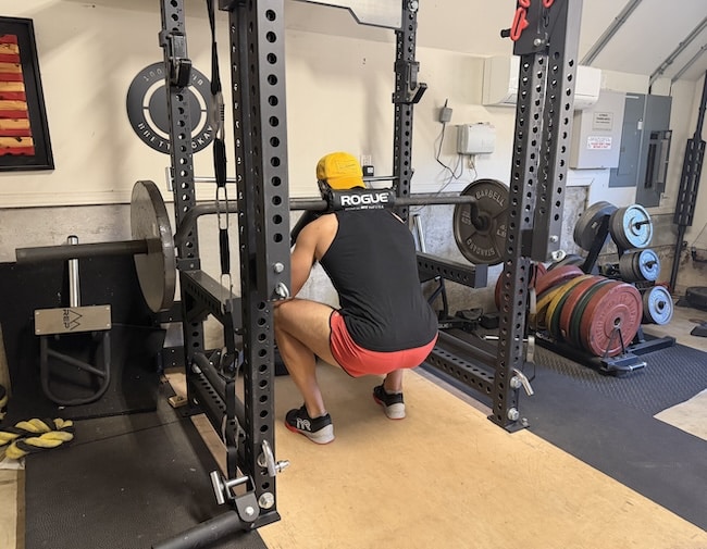 The Safety Squat Bar: The Middle-Aged Man’s Secret Weapon for Leg Strength
