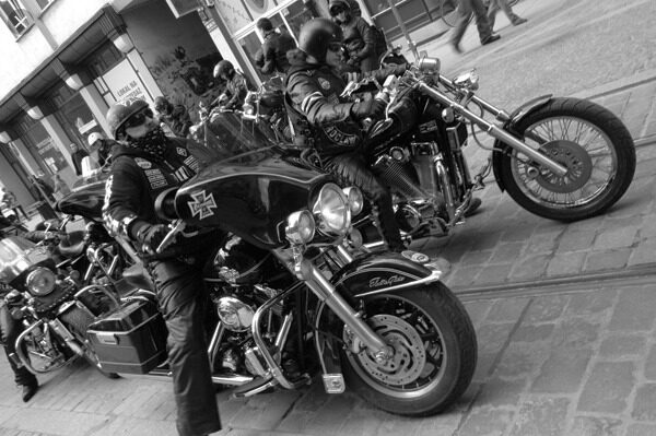 Hundreds of bikers gather for Glasgow funeral of Blue Angels founder