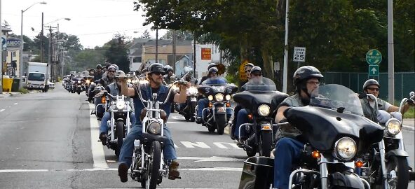Motorcycle Clubs Are Either Posers Or Punks And This Is Why