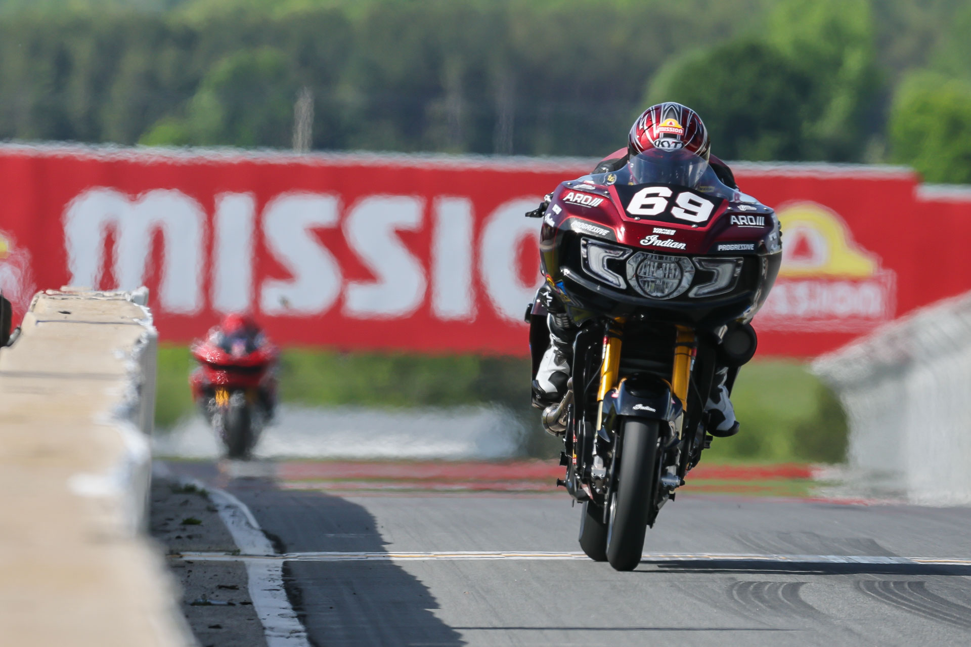 Hayden Gillim Sweeps MotoAmerica King of the Baggers at Road America, Extends Indian Motorcycle’s Perfect Season