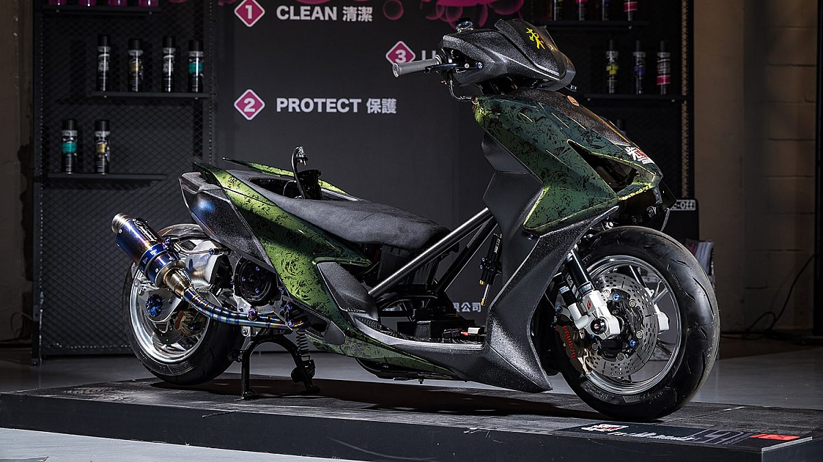Micro-Displacement Madness: 6 Hyper-Tuned Scooters of the Speed & Crafts Scooter Show