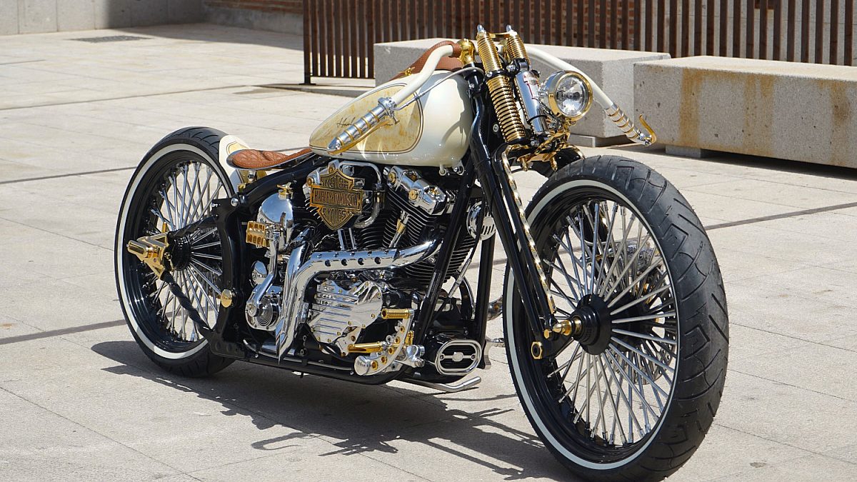 Gold Standard: Lord Drake Kustoms’ Award-Winning Harley-Davidson Softail ‘Babylon’