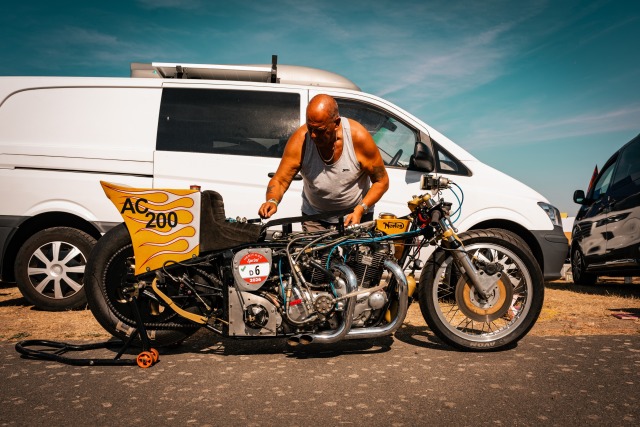 Today on BikeBound.com: Today on BikeBound.com: Twin-Engine Nortons, Triumphs, and more from The&hellip;